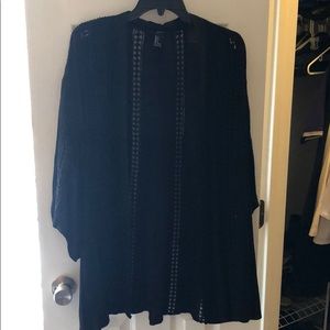 Oversized cover up or light cardigan w lace detail